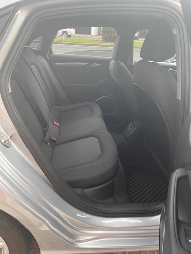 Imagen 10 de 13 de Audi A3 2018 1.4 Sedán Dynamic At Dsg