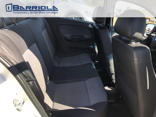 Imagen 10 de 14 de Volkswagen Gol Sedan 2014 Excelente Estado - Barriola