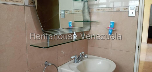 Venta De Apartamento En El Cafetal, Rc 25:18384