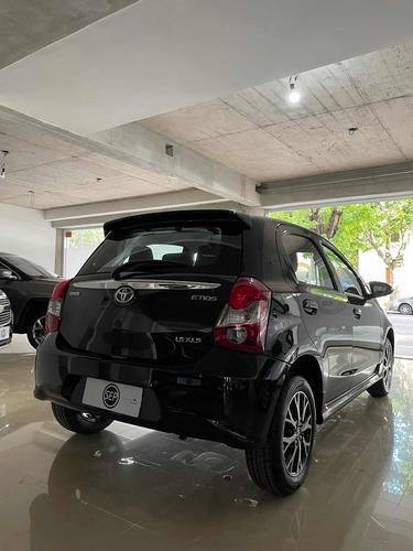 Imagen 9 de 18 de Toyota Etios 2022 1.5 Xls At