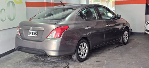 Nissan Versa 1.6 Sense