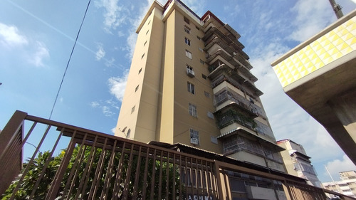 Venta . Apartamento.   La Paz.  Caracas 156756