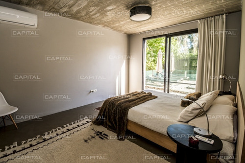 Excelente Casa De Estilo Minimalista En Barrio Privado La Arbolada - Venta- Ref: 27730