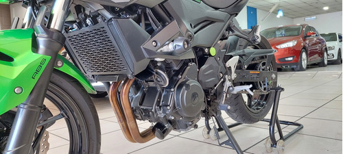 / Señada / Kawasaki Z400 { Excelente Estado Con Accesorios }