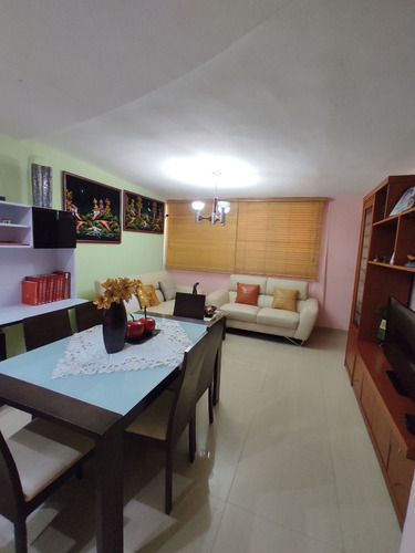 Imagen 4 de 9 de Invalmhouse Inmobiliaria. Apartamento En Venta La Sabana El Marques Avenida Intercomunal Guarenas Guatire.