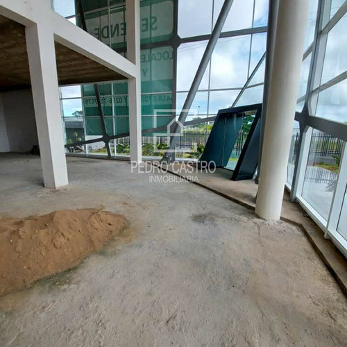 Venta O Alquiler Centro Comercial A Estrenar, Ubicado Frente Avenida Guayana Frente Del Aeropuerto, Puerto Ordaz, Bolivar, Guayana, Venezuela