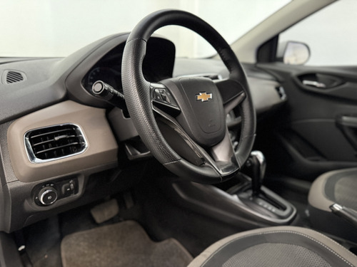 Chevrolet Prisma 1.0 MPFI LT 8V FLEX 4P MANUAL