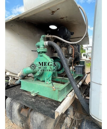 Imagem 8 de 13 de Mb 1620 Tanque Pipa Com Motor Estacionário 10.000l