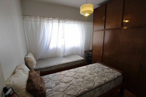Imagen 11 de 12 de Departamento 2 Ambientes Con Cochera Escucha Oferta