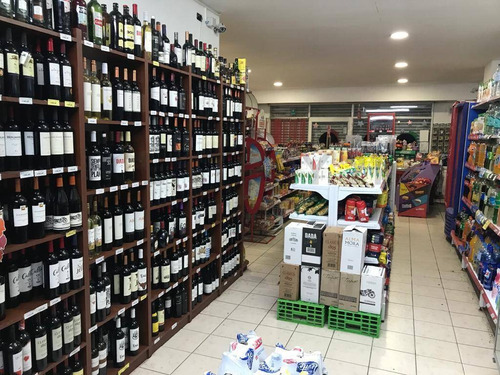 Imagen 2 de 11 de Local Comercial En Venta En La Plata