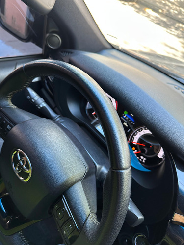 Toyota Hilux Srx 4x4 6mt 28.000km Unico Dueño Igual A 0km