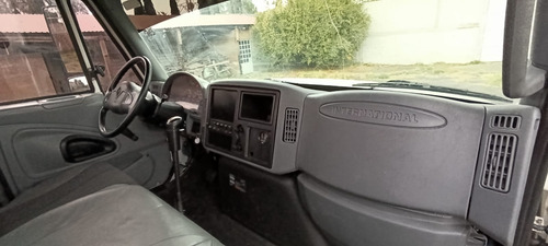 Tracto-camión International 4400 Año 2014 Quinta Rueda