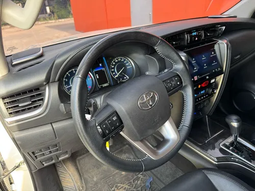 Toyota Fortuner Srv 2023 Único Dueño Como Nueva
