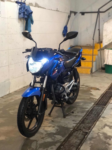 Bajaj 135