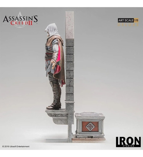 Ezio Auditore Assassins Creed 2 Deluxe Art 1/10 Iron Studios