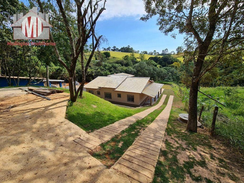 Linda Chácara Em Fase De Acabamento, Com 3 Dormitórios, Jardim, Piscina, Lago, Córrego, À Venda, 2000 M² Por R$ 580.000 - Zona Rural - Pinhalzinho/sp - Ch0850