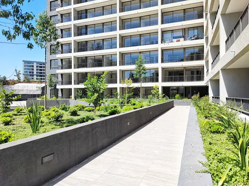 Edificio Zañartu (1 Est. 1 Bod.) Vista Suroriente Piso 8