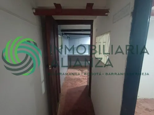 Bodega En Arriendo En La Libertad. Cod A16914
