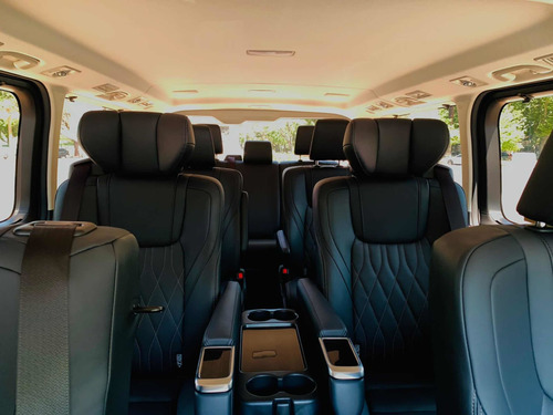 Imagen 11 de 16 de Toyota Hiace 2022 2.8 Tdi Wagon 6at 10a