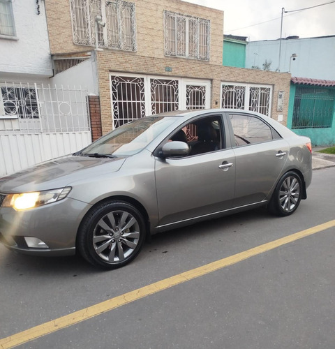 Kia CERATO FORTE 1.6