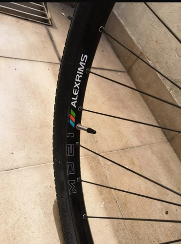 Fad Nottingham Talle L Cicloturismo Azul 20 " (Usado)