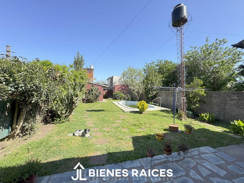 Casa En Los Cardales En El Corazón Del Pueblo
