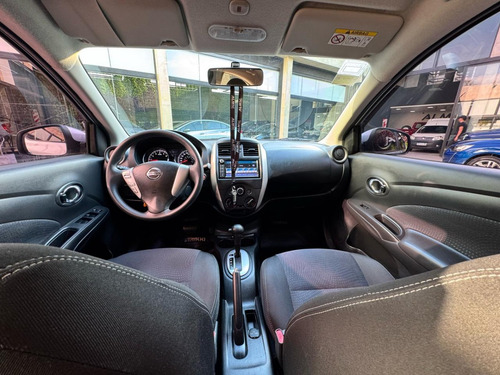 Nissan Versa 1.6 Advance At