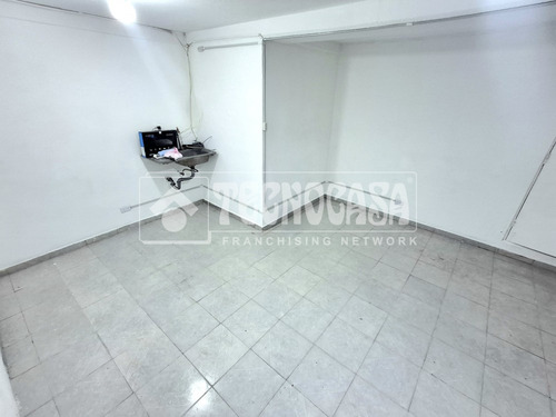 Renta Locales Comerciales Santa Maria La Ribera T-df0174-0071
