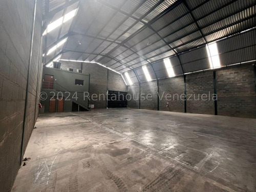 Francisco Rojas Norscia Rentahouse Alquila, Amplio Galpon Comercial En Zona Industrial Ii De Barquisimeto, Ideal Para Tu Empresa Del Ramo Comercial, 2 4 - 1 9 2 5 0, Llama Ya E Invierte Con Nosotros!!