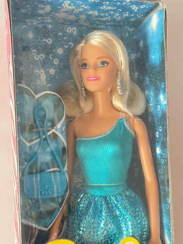Barbie Fab Life Trendy Dolls Muñeca 29cms Mattel 2014 T7580 (Usado)