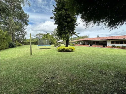 Vendo Casa Finca Independiente En Llanogrande Excelente Ubicación