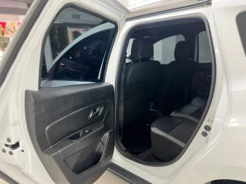 Renault Duster Intens MT 1.3 Turbo 4x4 2023