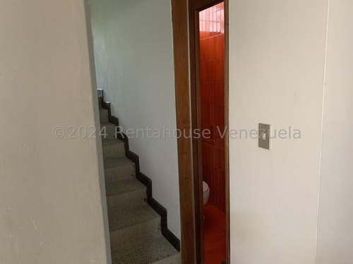 Ana Torres. Casa En Venta 25-1271 En Caurimare