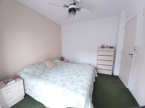 Departamento 4 Ambientes Venta Flores Balcon