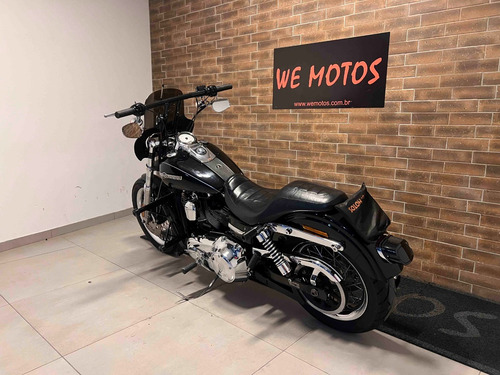 Harley Davidson Dyna Super Glide Custom 2011