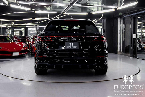 Audi SQ8 4.0T Tfsi