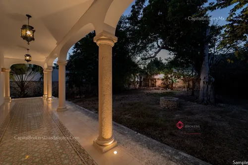 Casa Lujosa En Venta En Centro Histórico Mérida Remodelada