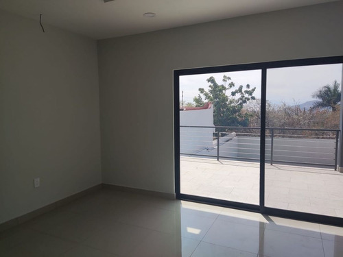Casa En Venta En El Fraccionamiento Burgos Bugambilias