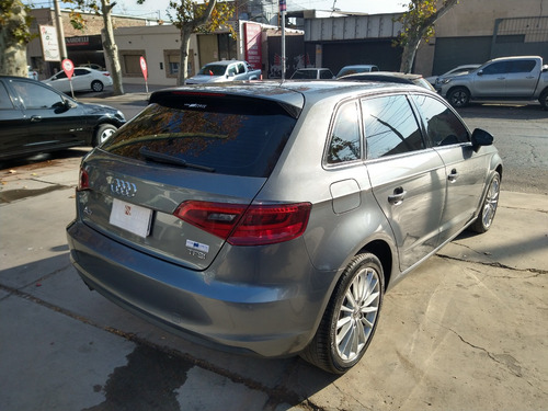 Audi A3 Sportback 1.8 T Fsi Stronic 180cv