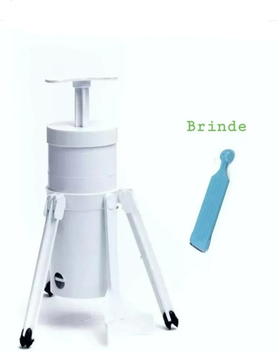 Imagem 3 de 4 de Maquina De Nhoque Nhoqueira Com Suporte + Brinde