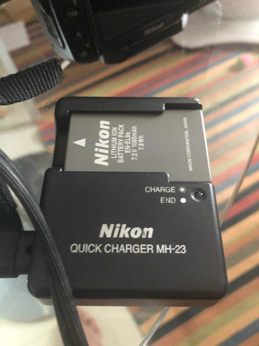 Nikon D5000 + Lente