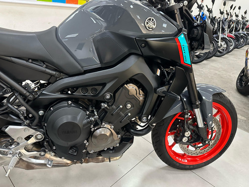 Yamaha Mt 09 2023 / 10.508 Km
