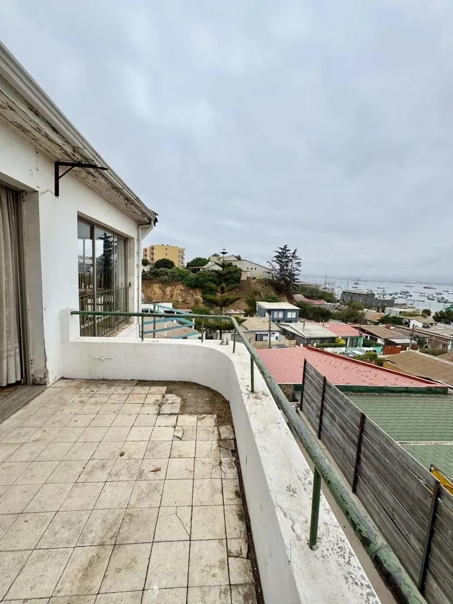 Imagen 2 de 30 de Gran Casa En Venta 7 D, Estac, Vista Panorámica En Quintero