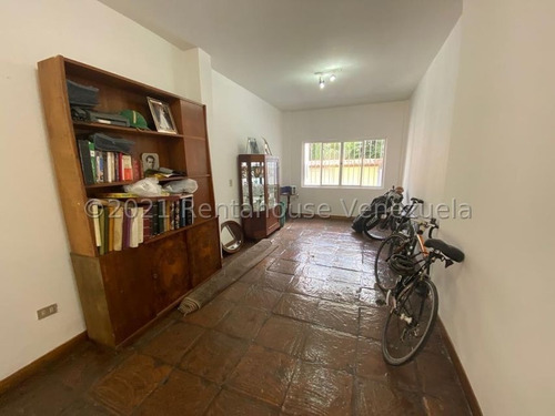 Imagen 22 de 30 de Venta De Casa En Los Palos Grandes Rah 0-18953 Orlando Figueira 04125535289-04242942992