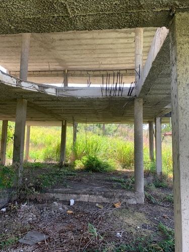 Imagen 4 de 5 de Parcela Hato Royal Con Estructura En Construcción