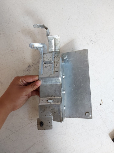 Base Soporte Computadora Transmision Sentra 2.0 07-12 Detall (Usado)