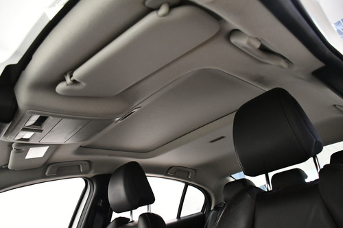 Imagen 13 de 15 de Mazda Mazda 3 2020 2.5 I Grand Touring Sedan At