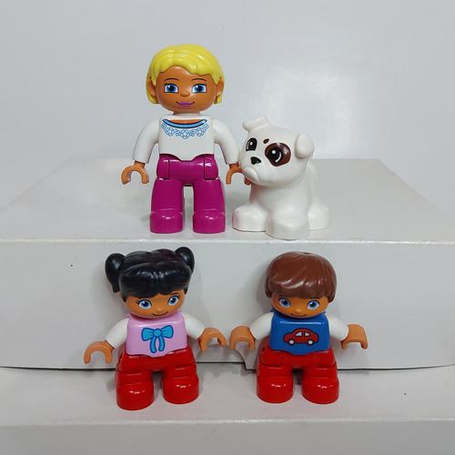 Figuras Lego Duplo Familia Con Mascota