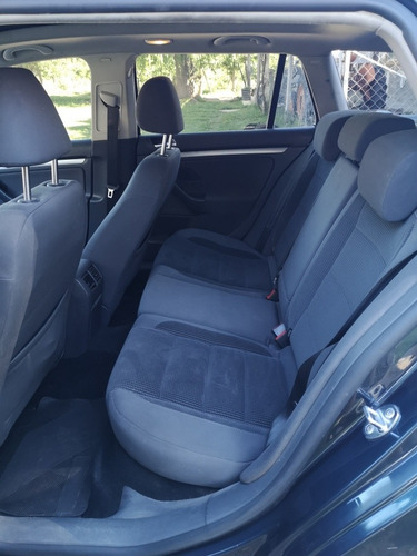 Imagen 11 de 17 de Volkswagen Vento Variant 2009 2.5 Advance 170cv