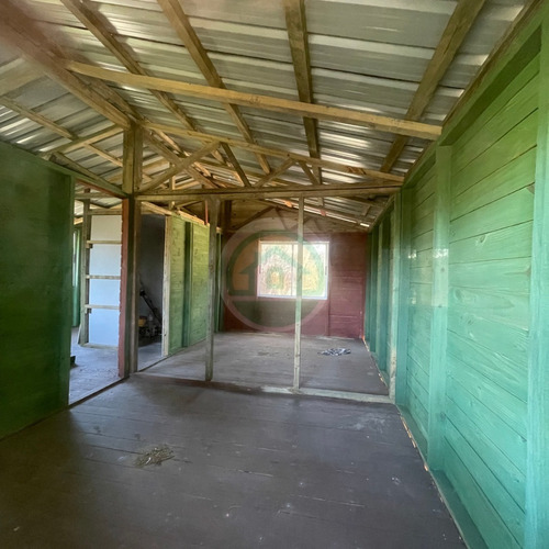 Vendo Cabaña De Madera Sin Terminar En Punta Del Diablo